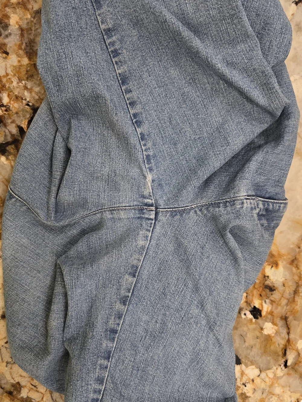 Madewell Pleated Taper Wide-Leg Jeans Nichols Wash 6 - Picture 7 of 12